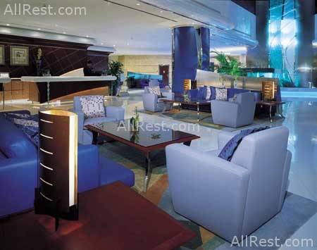 The Fairmont Dubai 36
